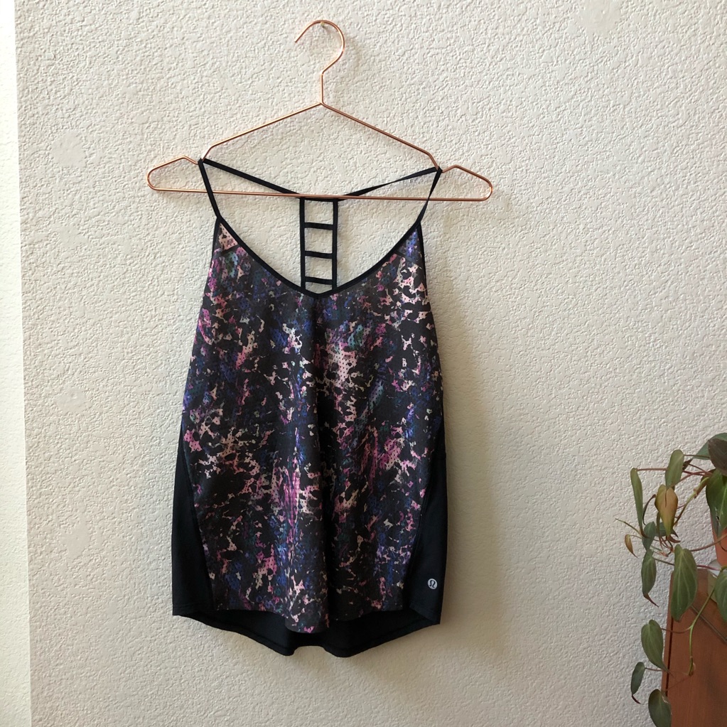 Lululemon Breezy Singlet / Floral Black